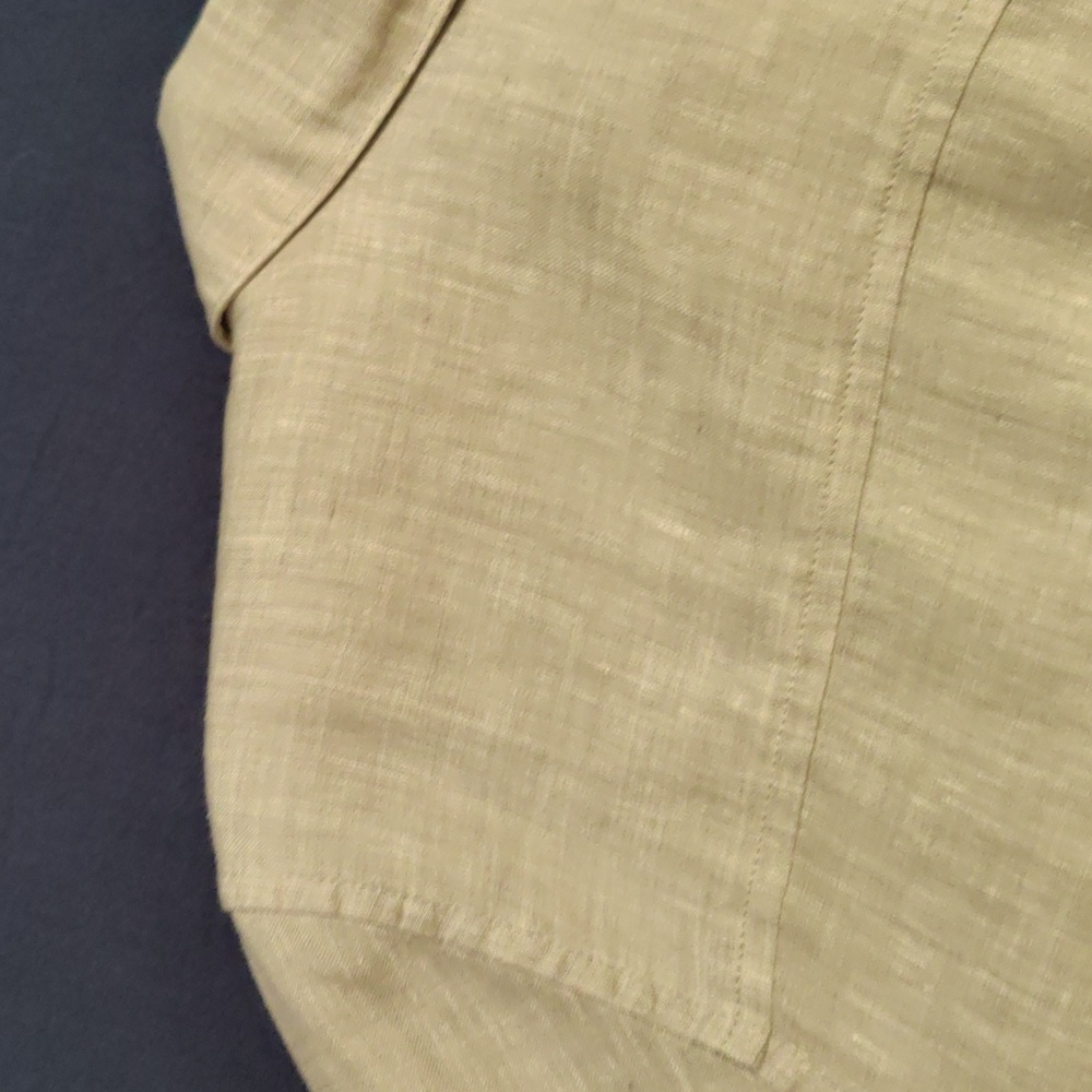 Chico’s No-Iron 100% Linen Roll Tab 3/4 Sleeve Button down shirt in dove grey - Picture 8 of 11